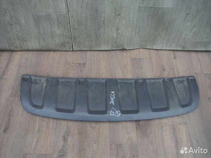 Накладка переднего бампера audi Q7 2010