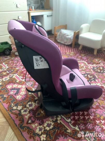 Автомобильное кресло