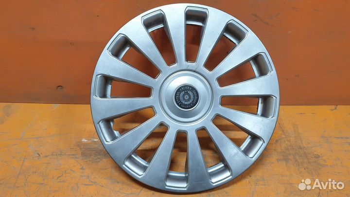 Два колпака disko R14