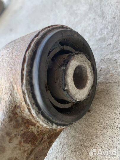 Рычаг задний нижний левый правый Mercedes W164 ML