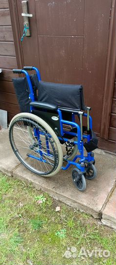 Кресло коляска инвалидная