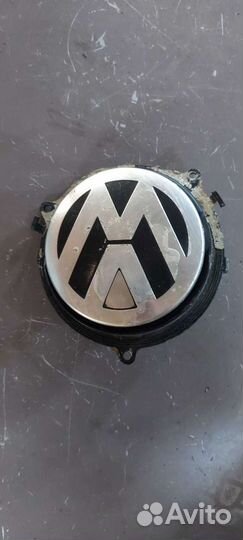 Ручка багажника на Volkswagen Passat B6
