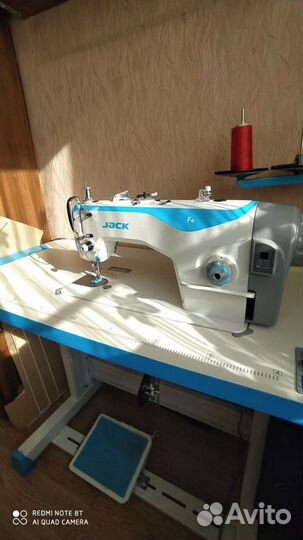 Промышленная швейная машина Jack F—5 комплект)