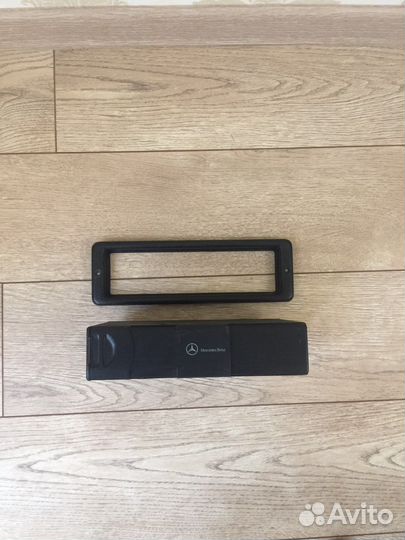 Cd changer на mercedes Gclass w463