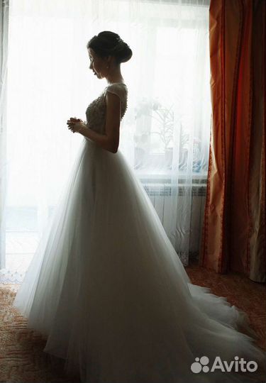 Свадебное платье 40-42