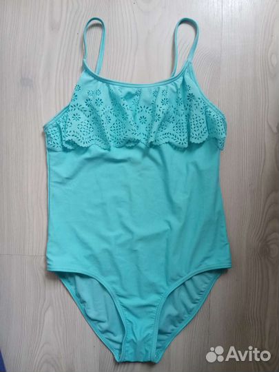 Купальники в бассейн р140-152.площадь