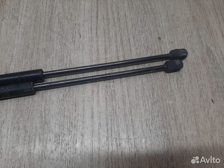 Газовый упор багажника Ford Fusion