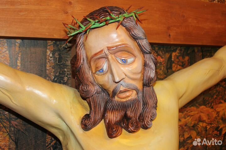 Распятие в полный рост. Дерево. Ручная работа