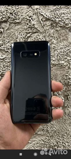 Samsung Galaxy S10e (Snapdragon 855), 6/128 ГБ