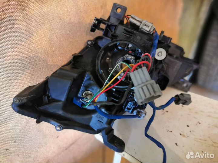 Фара Nissan murano z50