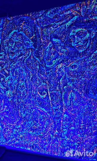 Флуоресцентное полотно Tzeenith - Jaya-Vijaya 150x