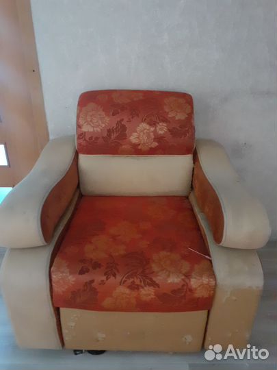 Угловой диван