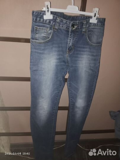 Джинсы