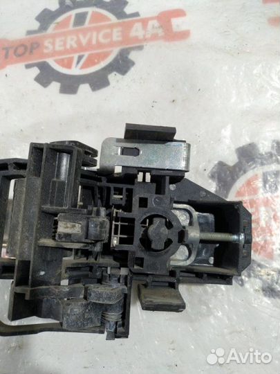 Ручка двери внешняя задняя правая Ford Focus CB8