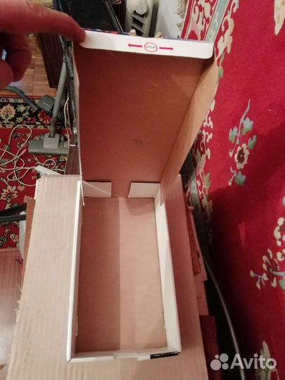 Из 90х Philips Aeon коробка пустая