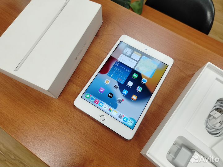 iPad mini 4 128gb #505