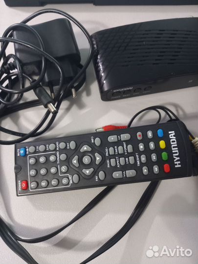 Приставка для цифрового тв(ресивер) Hyundai H-DVB4