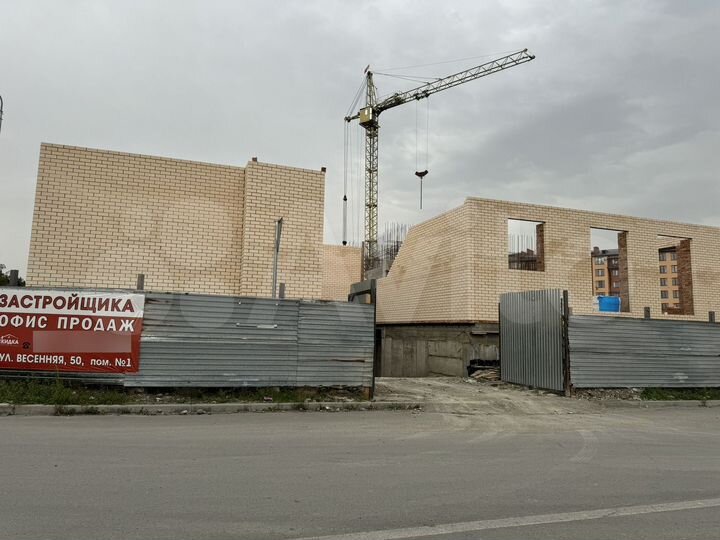 2-к. квартира, 96 м², 2/8 эт.