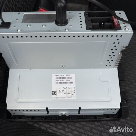 Штатная магнитола LADA kalina 2