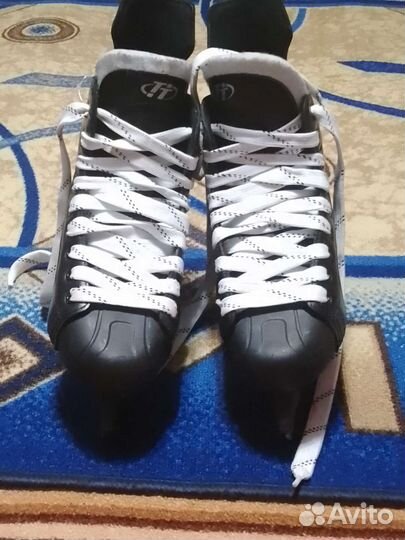 Коньки хоккейные TT 40