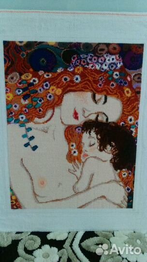 Дева с младенцем