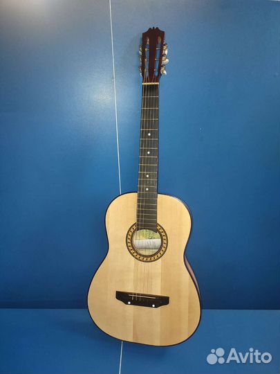 Акустическая гитара 6-ти струнная