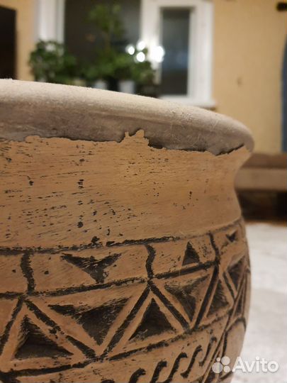 Горшок керамический большой