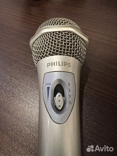 Микрофон для караоке philips