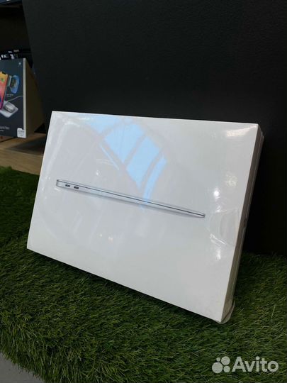 MacBook Air M1 Silver 8/256gb Клавиатура Русская