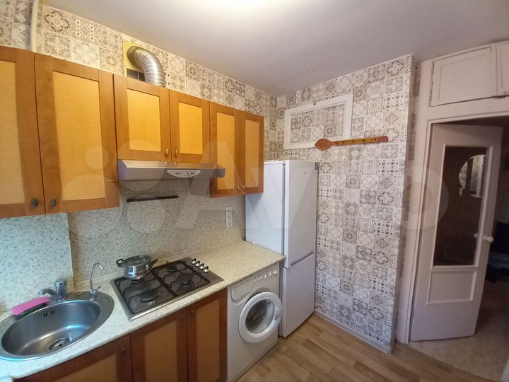 2-к. квартира, 45 м², 4/9 эт.