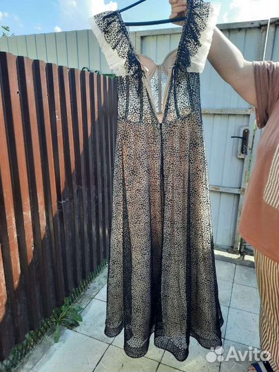 Вечернее платье