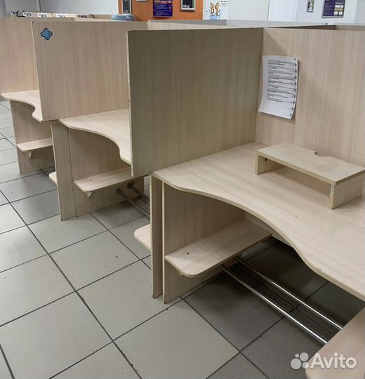 Столы оператора для колл центра