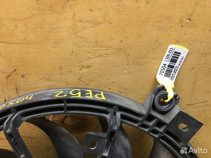 Диффузор радиатора Nissan Elgrand TE52 QR25DE 2012