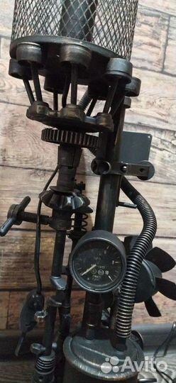 Светильник настольный 