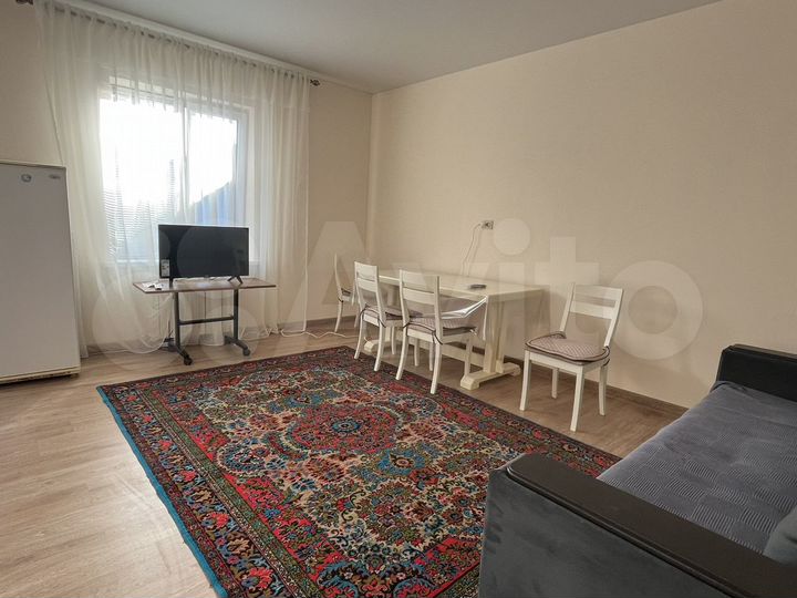 Комната 25 м², 2/2 эт.