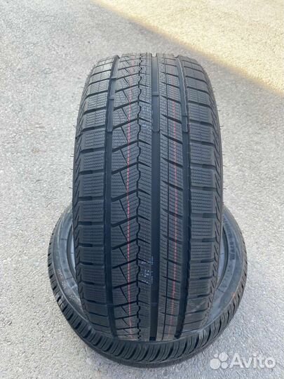 Roadmarch Snowrover 868 205/55 R16 91H