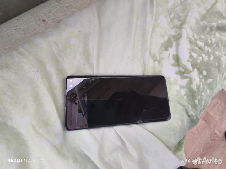 Samsung Galaxy S10+, 8/128 ГБ