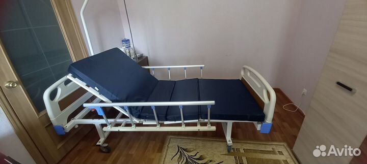 Медицинская кровать для лежачих больных бу