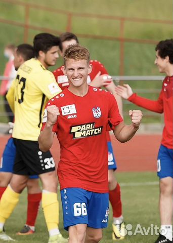 Тренер по футболу