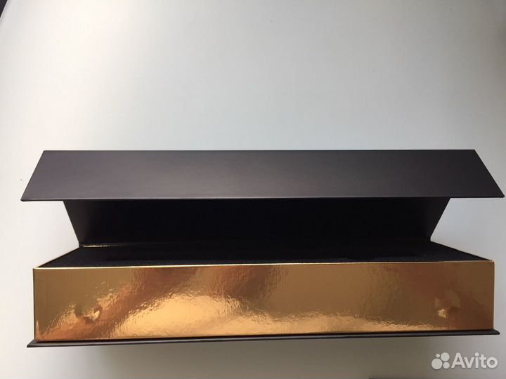 Коробочки подарочные на магнитах Premium