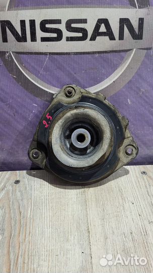 Опора стойки Nissan qashqai J10 Прав