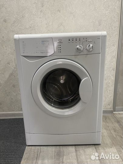 Стиральная машина indesit wisl 105