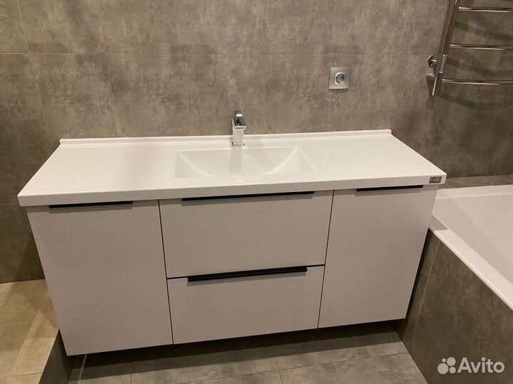 Столешница в ванную комнату