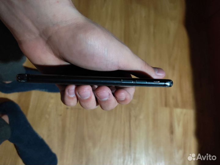 Телефон iPhone 7 128gb