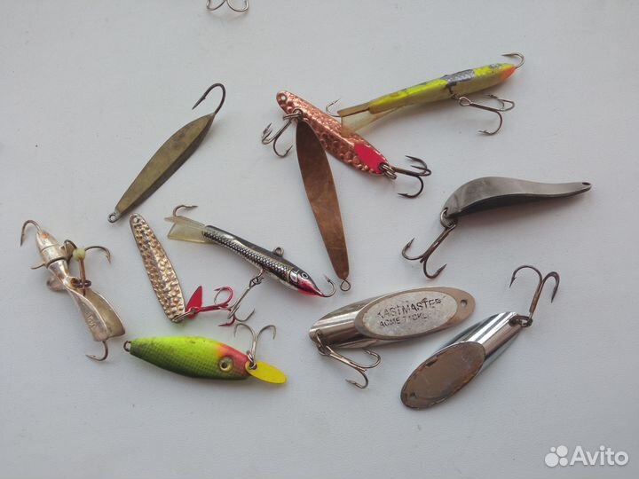 Набор снастей для зимней рыбалки в кейсе