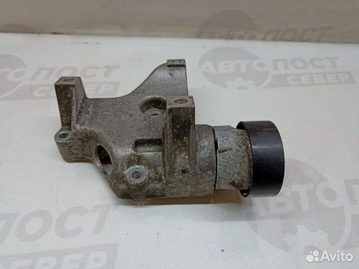 Кронштейн кондиционера Volkswagen Polo 2008