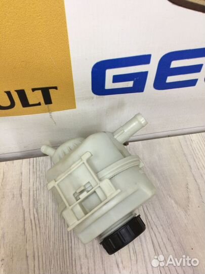 Бачок гидроусилителя гур Renault sandero 2