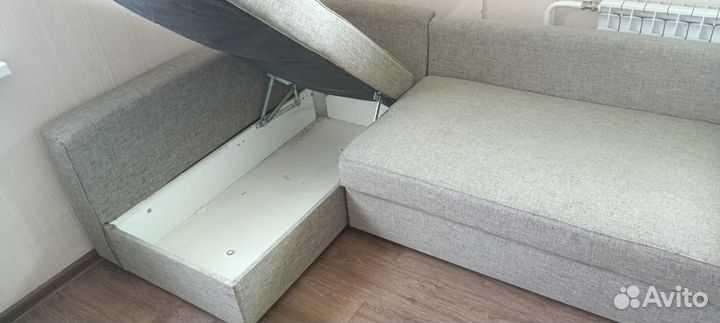 Угловой диван IKEA