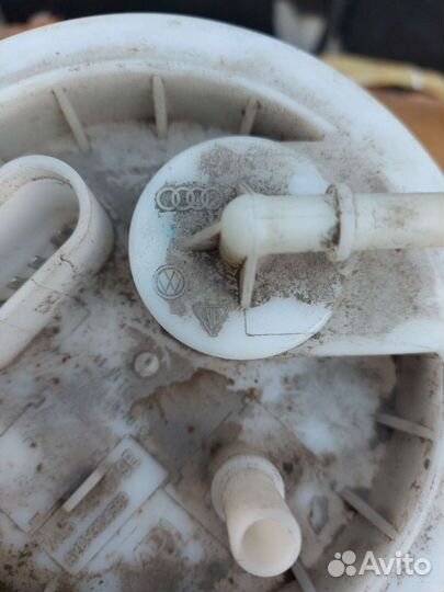 Топливный насос Туарег, Q7, 4.2 BAR