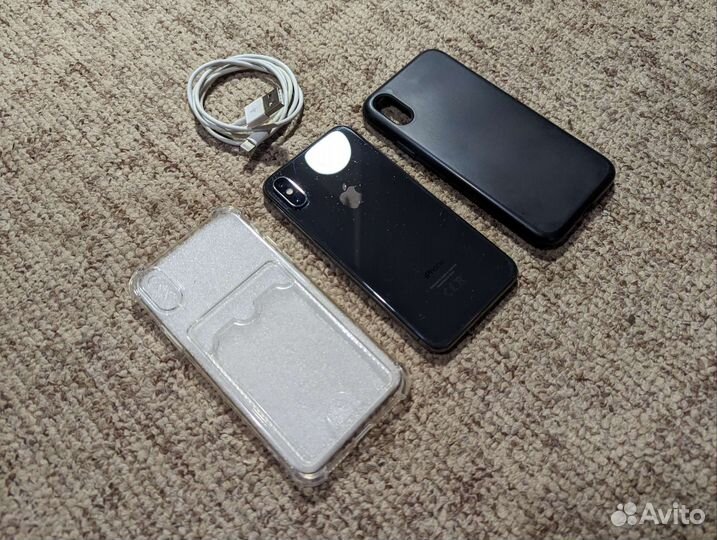 Телефон iPhone X(10) 88 акб